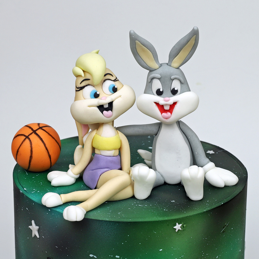 Bugs and Lola cake