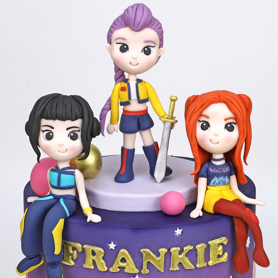 Kpop Demon Hunter cake