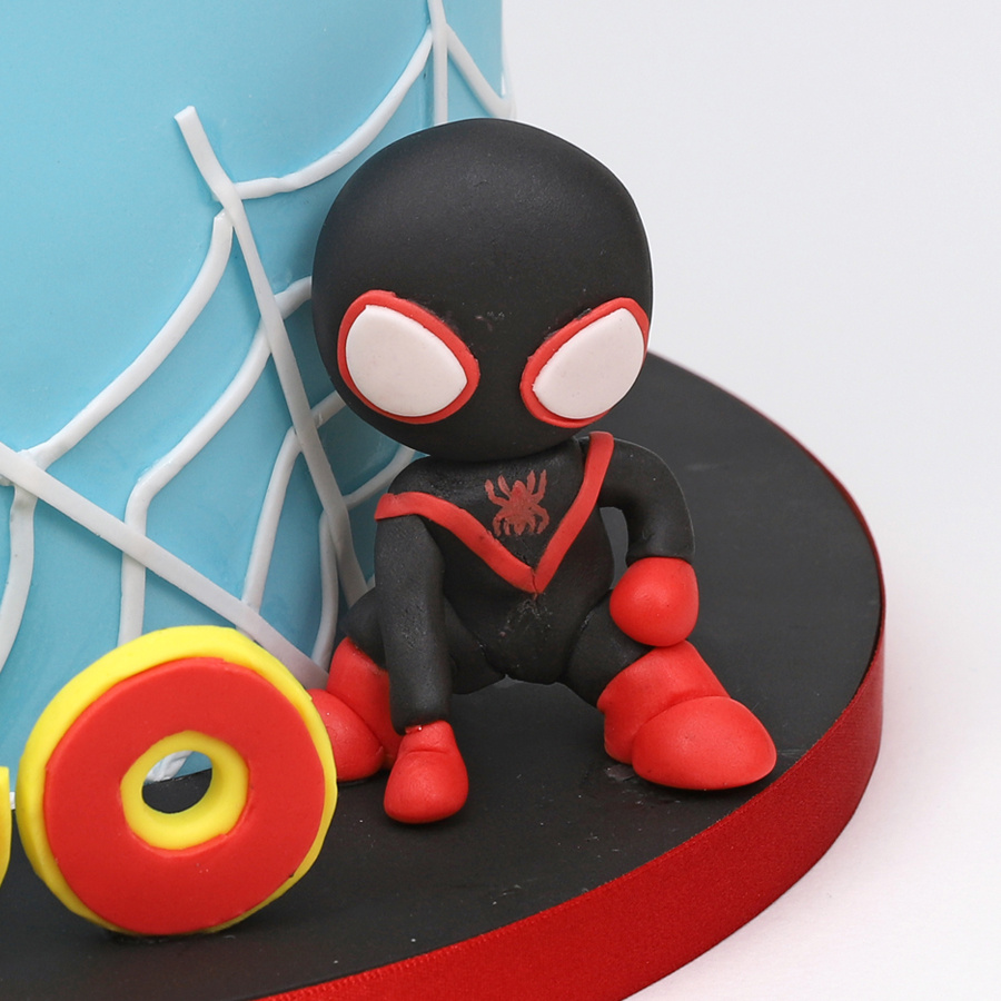 Spiderman cake